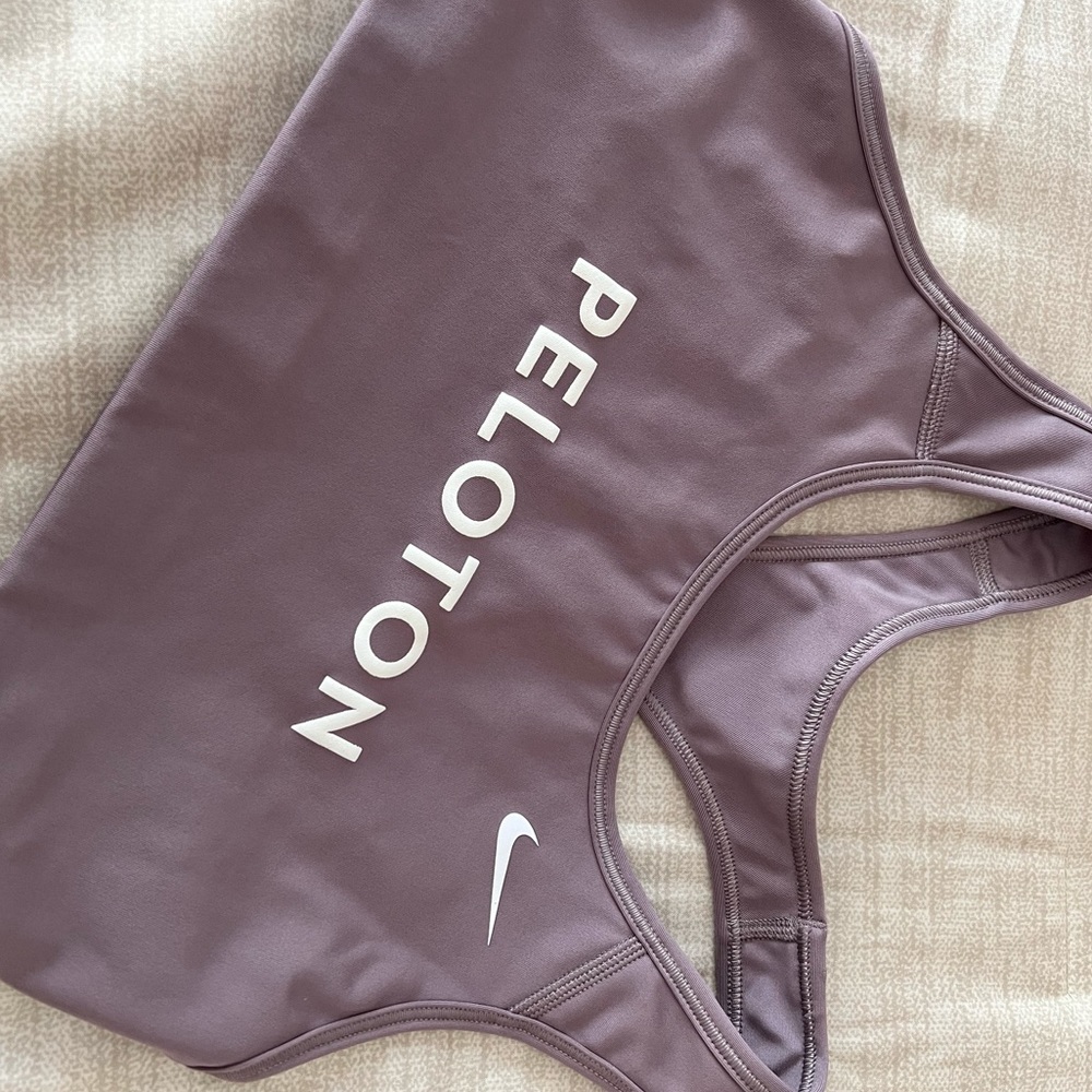 New Peloton Apparel Nike Sports Bra